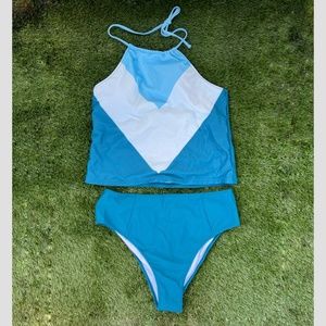 Swimsuit Halter & Bottom-Show Your Beauty On The Beach XL